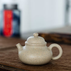 Rong Tian Zhima Duanni Yixing Tea Pot