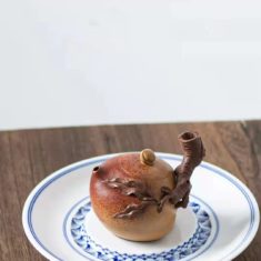 Tao Zi Peach Duanni Yixing Tea Pot